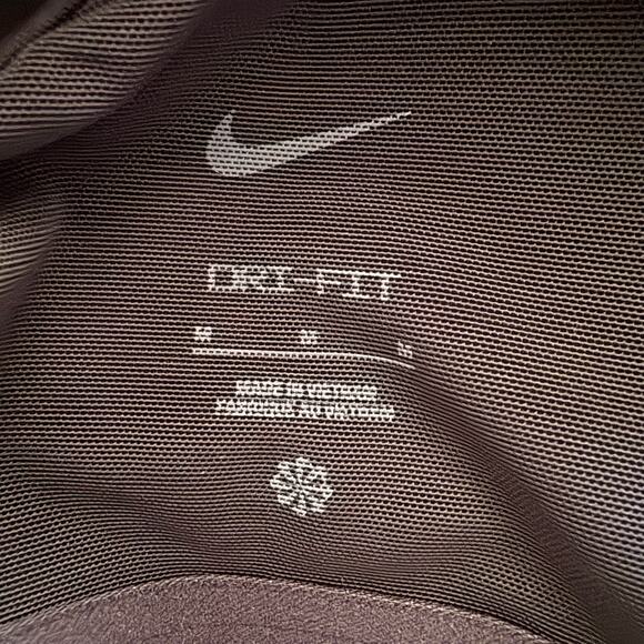 Nike Dri-Fit Black Workout Tank Top - M - Picture 4 of 4